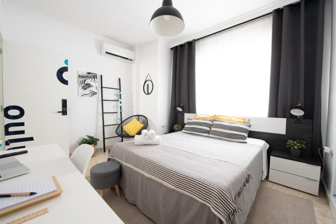 Nordik Urban - Trinidad Hostal Málaga